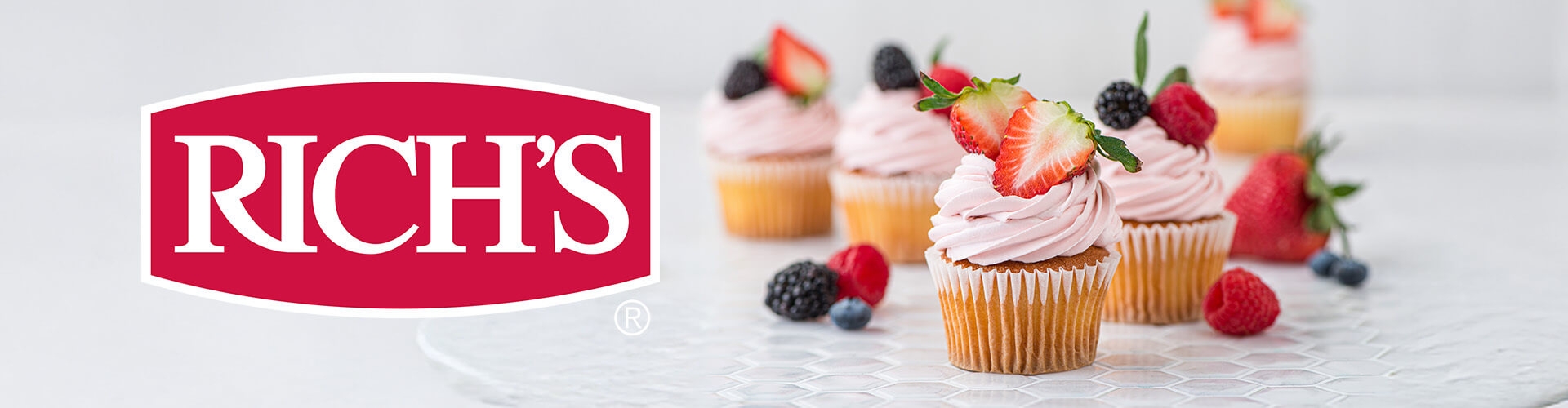 Sweeten the Season with Festive Treats!