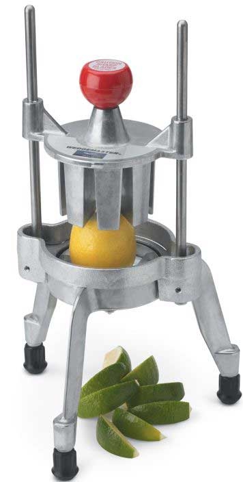 Vollrath 8 Section Cut Wedgemaster with Safety Guard