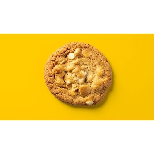 Nestle Toll House White Chocolate Macadamia Cookie Dough Puck, 336 Ounce