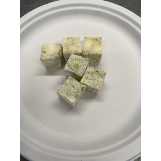 Waters Edge Cheese Curds Beer Battered White Cheddar and Dill Pickle Cheese Curds, 9 count