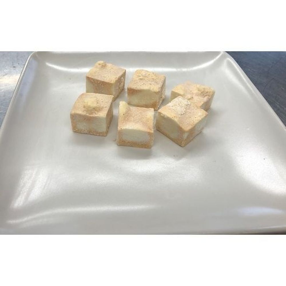 Waters Edge Cheese Curds Beer Battered White Cheddar and Ghost Pepper Cheese Curds, 18 Pound