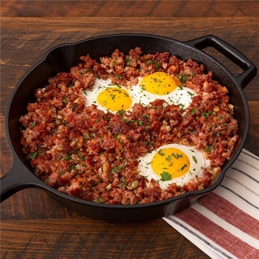 Nueske Fully Cooked All Beef Corned Beef Hash, 0.65 Pound -- 16 per case