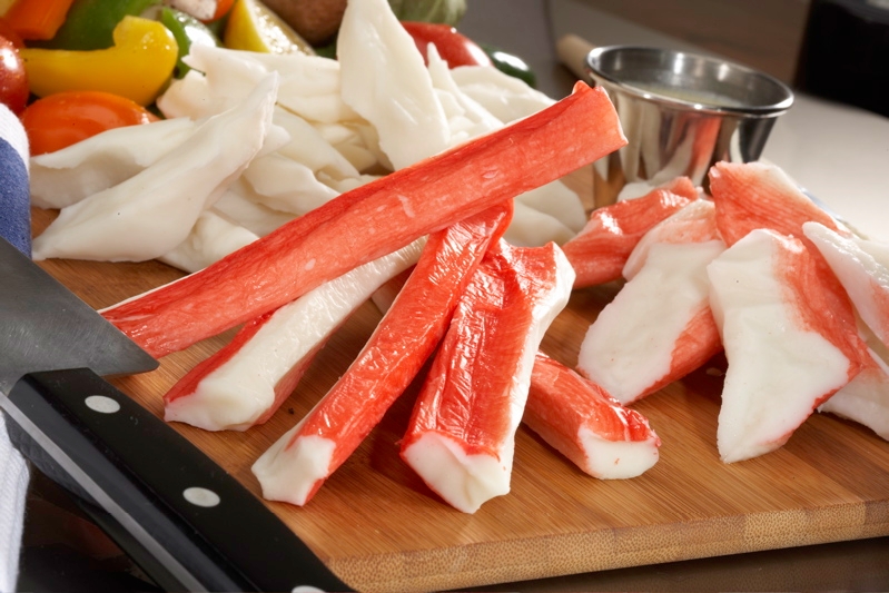 Oyster Bay Imitation Crab Meat, 2.5 Pound -- 4 per case.