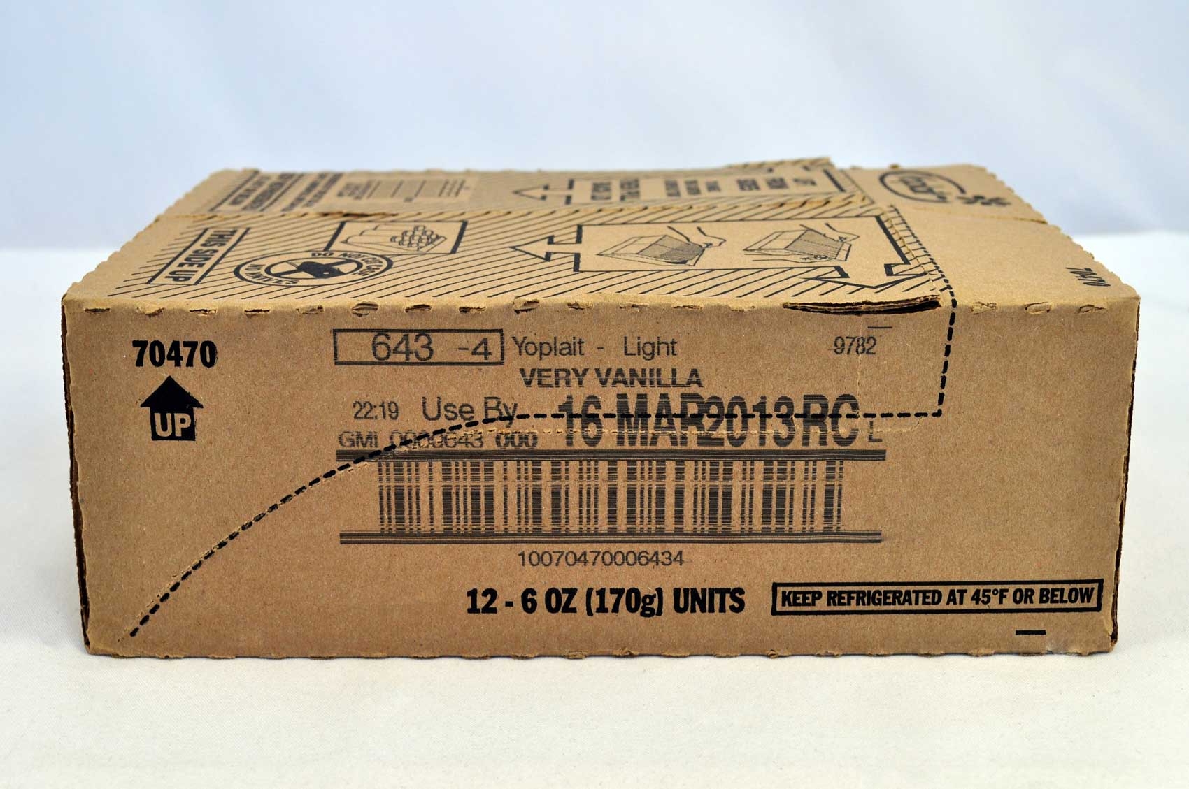 Yoplait Light Very Vanilla Yogurt, 6 Ounce -- 12 per case.