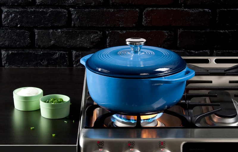 Lodge Blue Dutch Oven, 4.6 Quart.