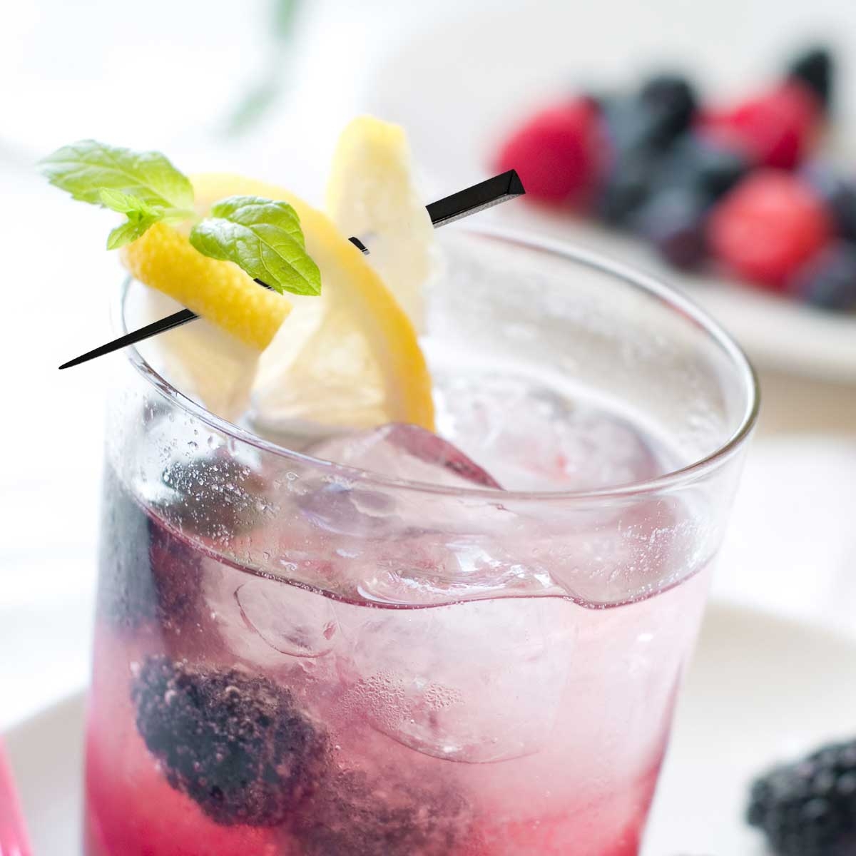 Handgards Black Disposable Plastic Prism Pick, 3.5 inch -- 2500 per case.