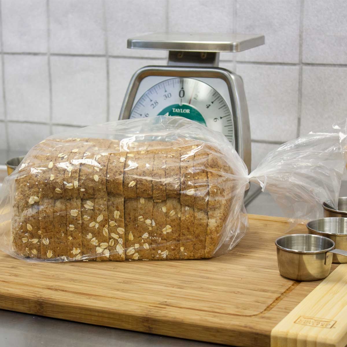 Bag (TuffGardsÂ® Food Storage/Freezer Bags) 8X4X18, 1000 --- Count 1 Roll