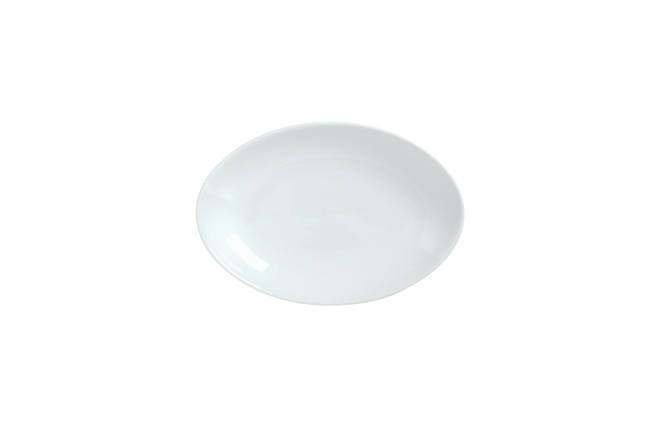 Syracuse China Reflections Aluma White Coupe Platter, 14 1/4 x 10 3/8 inch -- 12 per case.
