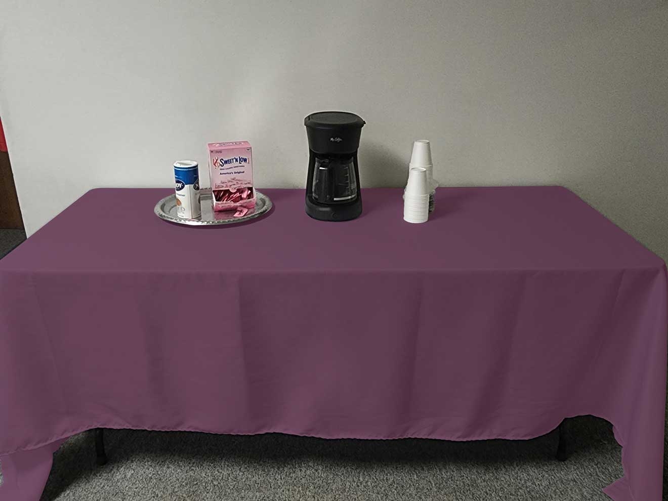 Intedge Mauve Poly/Cotton Tablecloth, 45 x 110 inch 