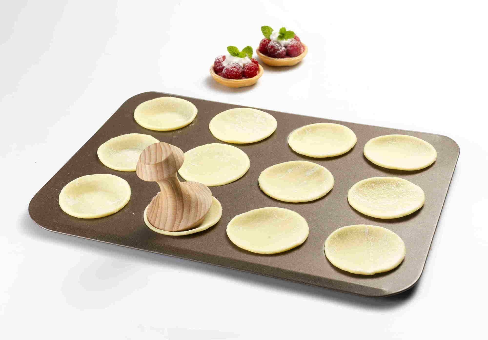 Gobel Beechwood Dough Pusher