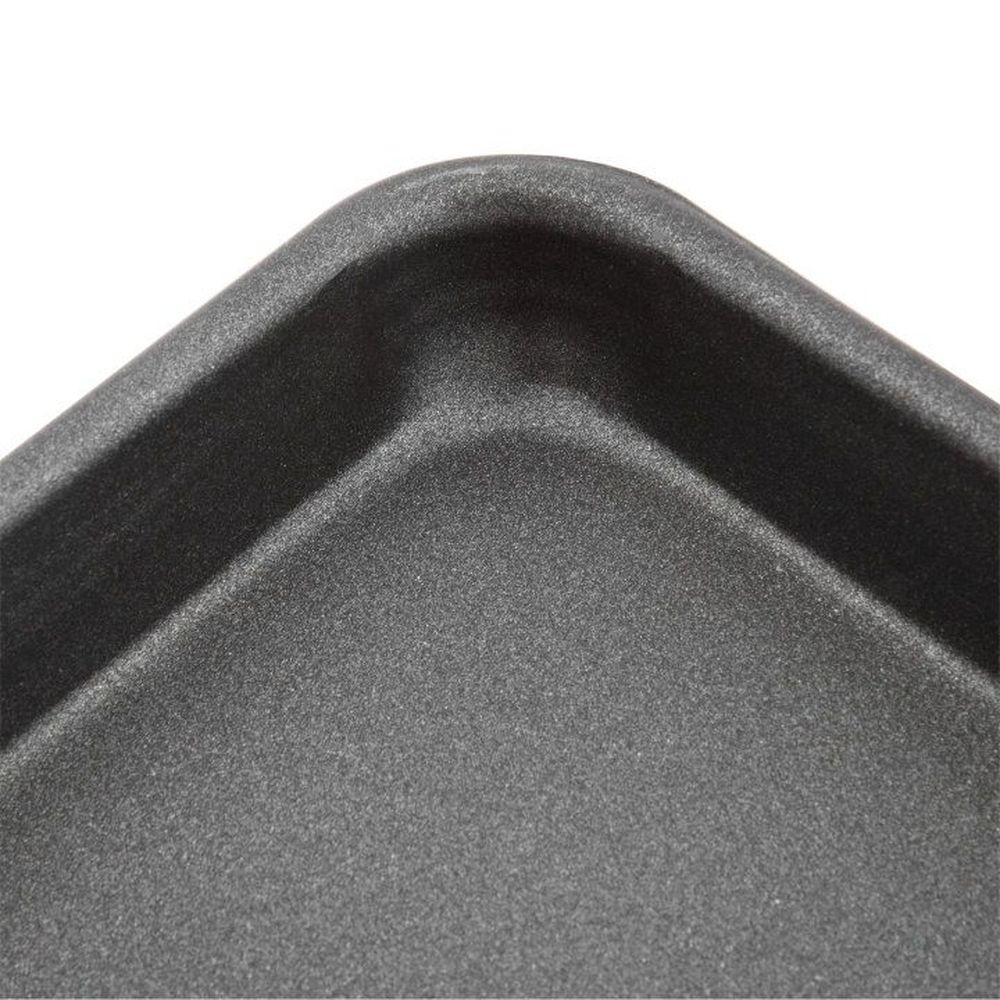 Vollrath 5303NS Wear Ever Heavy-Duty 18 Gauge Aluminum Half Size Sheet Pan with Non Stick Coating