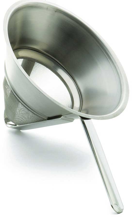 Tablecraft 18/8 Stainless Steel Fine Mesh Round Bouillon Strainer, 7.25 x 7.25 inch
