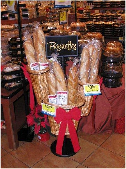 Mobile Merchandisers 3-Ring Baguette Basket Stand With (3) Psc01