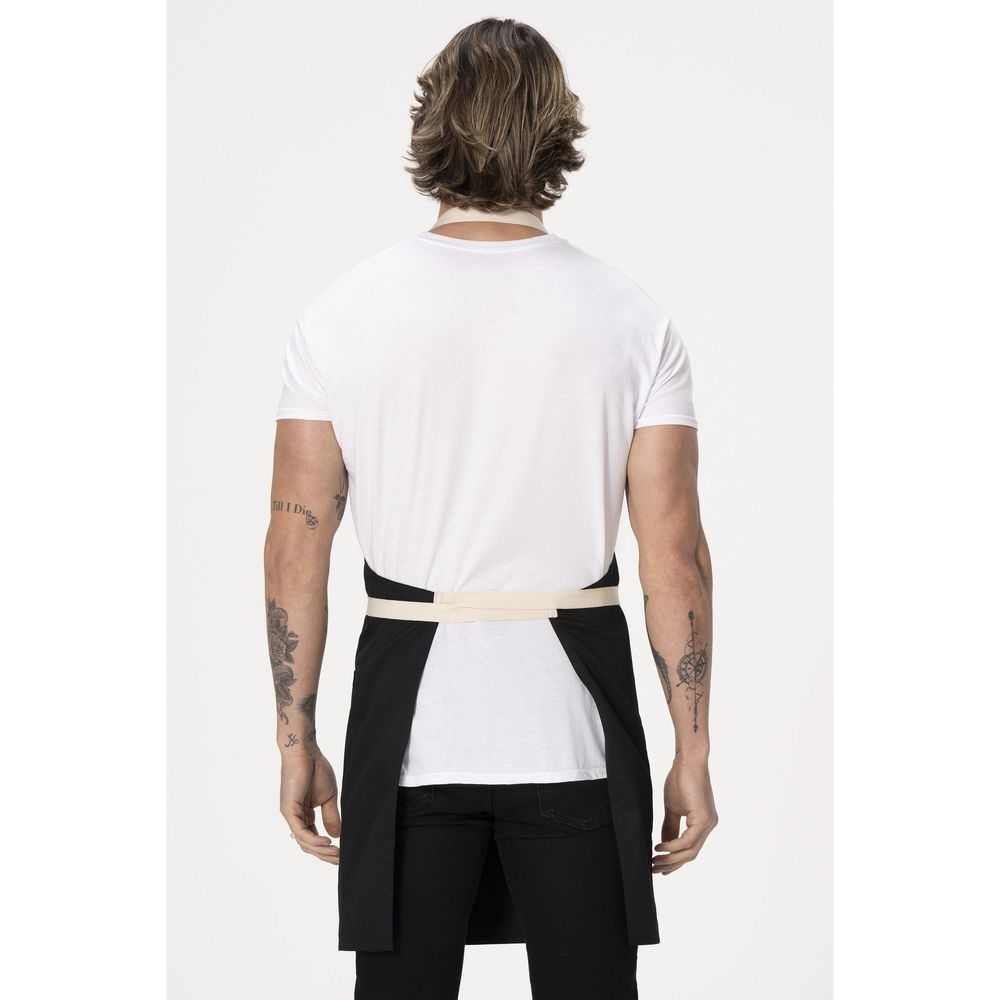 Chef Works Black Ridgewood Bib Apron for Unisex, 31.5 inch Long x 32.5 inch Wide