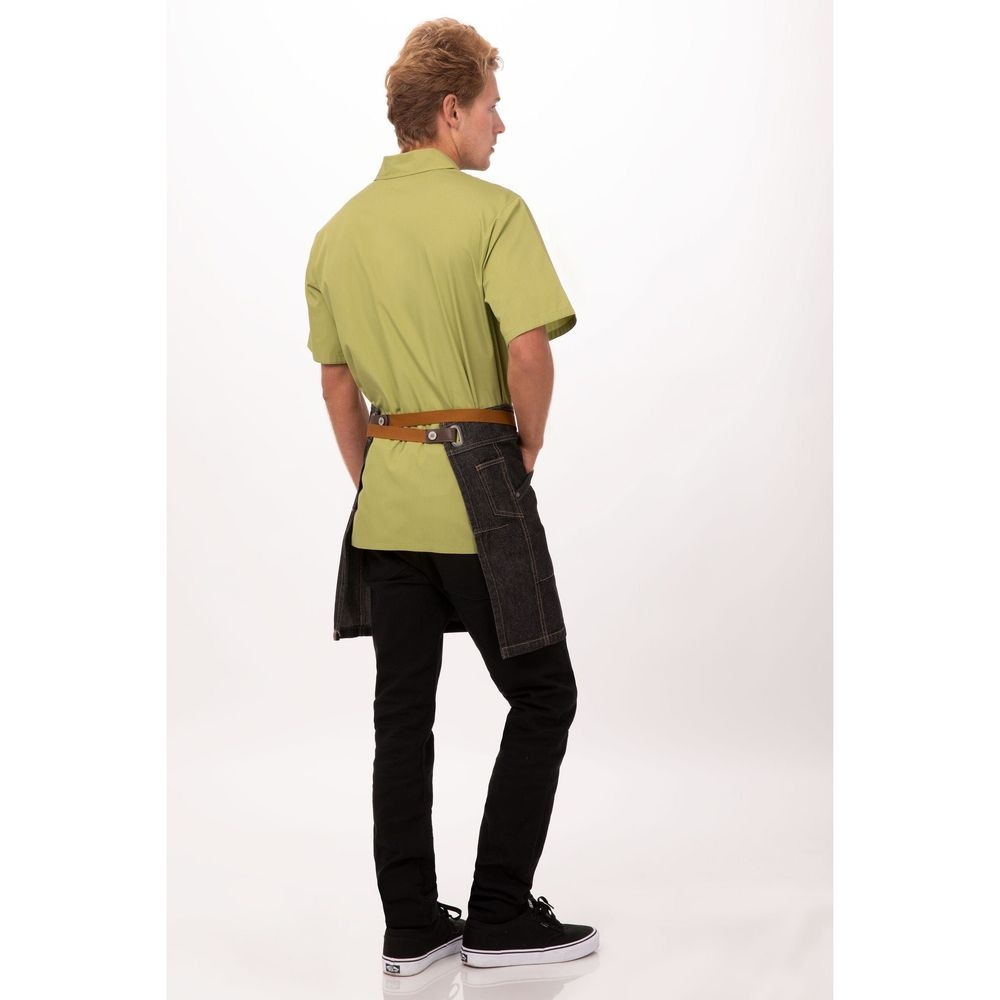 Chef Works Black Berkeley Half Bistro Snap Apron for Unisex, 17.9 inch Long x 28 inch Wide