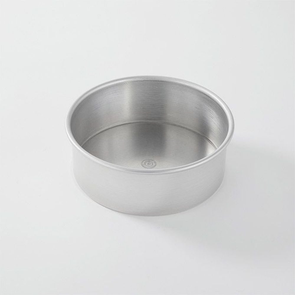 American Metalcraft 14 Gauge Heavy Weight Aluminum Round Cake Pan, 8 Inch Dia. X 3 Inch Height