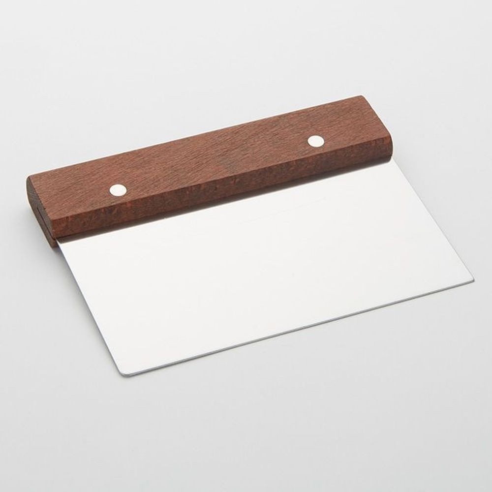 American Metalcraft Stainless Steel Dough Cutter And Scraper With Rubber Wood Handle, 6 X 4-3/8 Inch