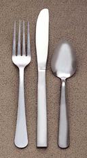 World Tableware Windsor Heavy Weight Dessert Spoon, 6 7/8 inch -- 36 per case.