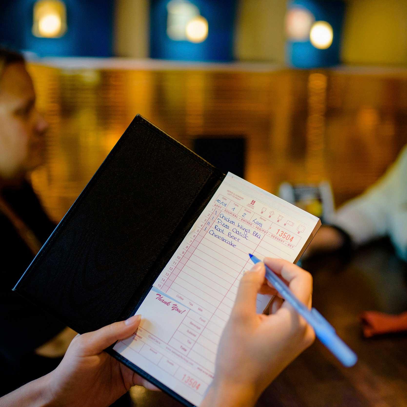 Product gallery 503310216