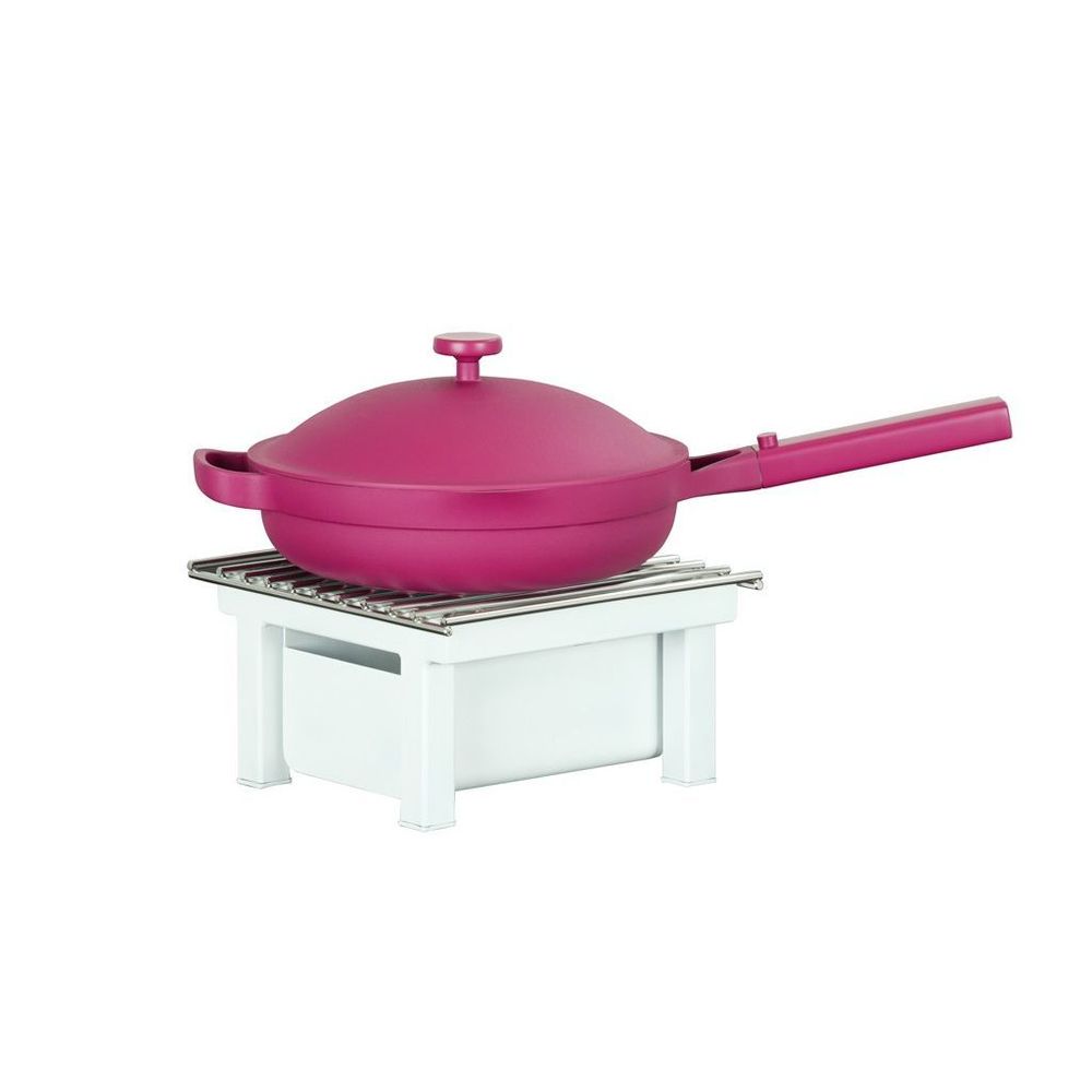 Cal-Mil Durable White Metal Juno Chafer Alternative, 10.25 inch Width x 10 inch Depth x 4 inch Height