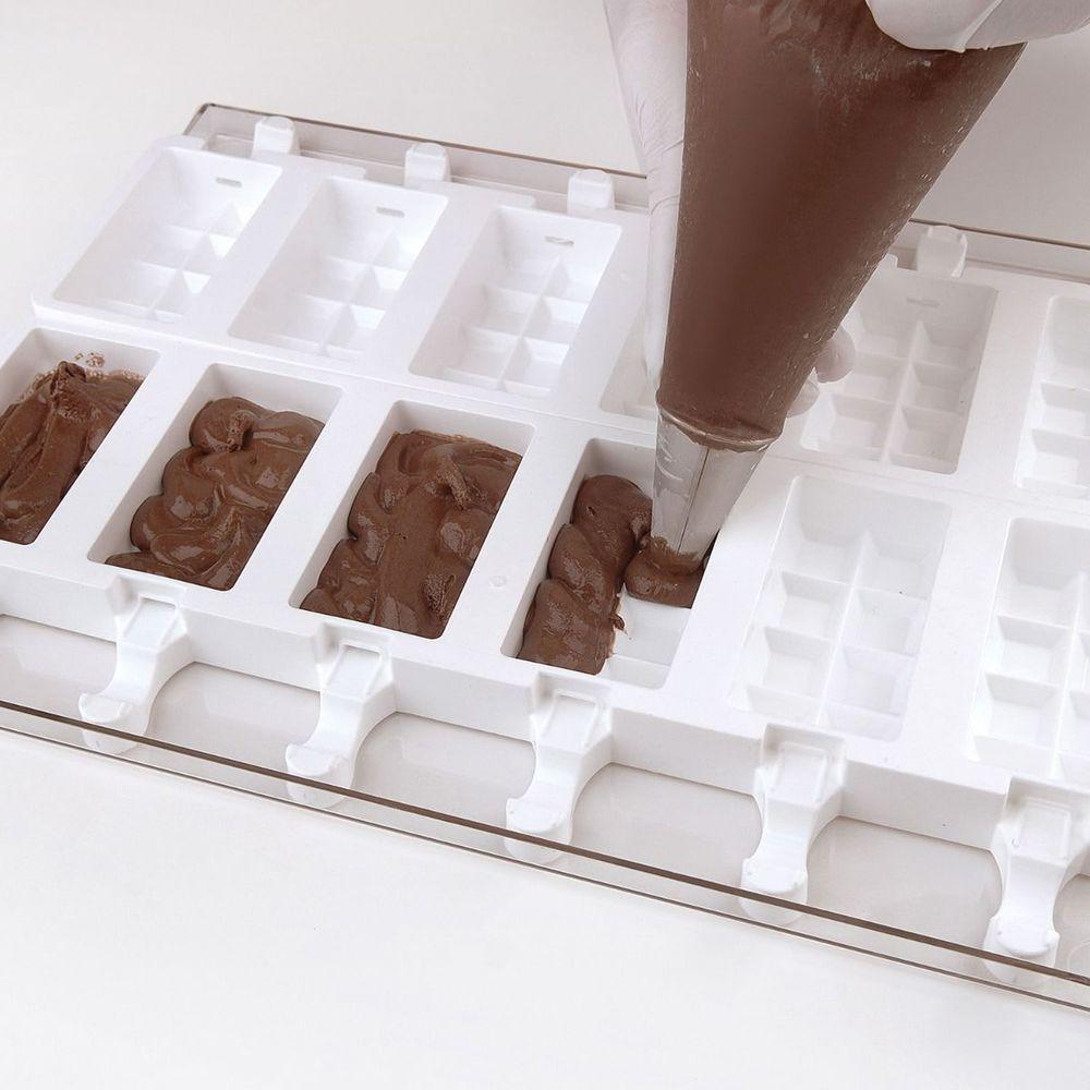 Product gallery 811481506