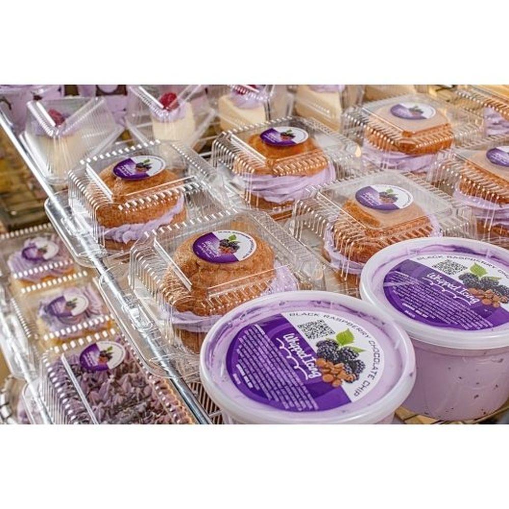 Product gallery 553452086