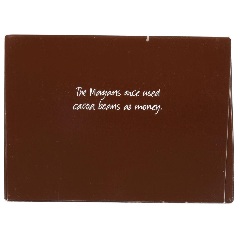 Product gallery 144140683