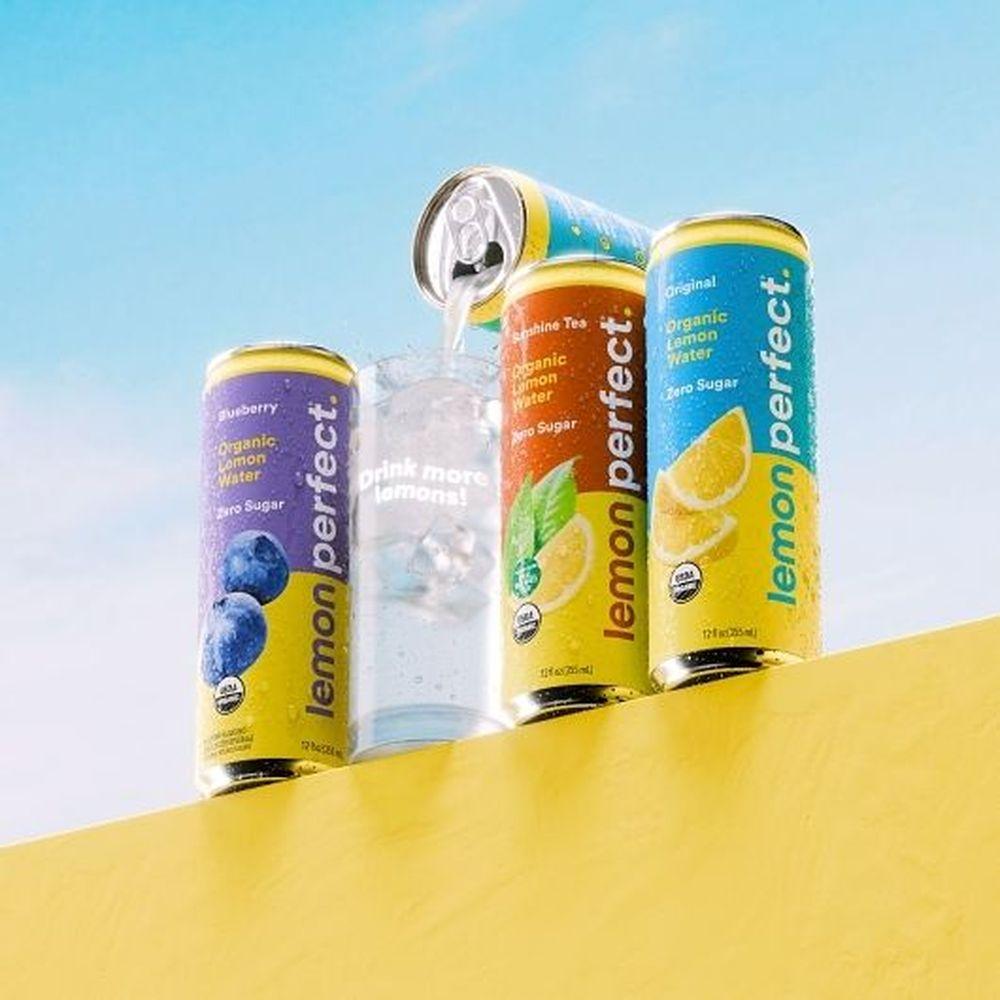 Product gallery 412641594