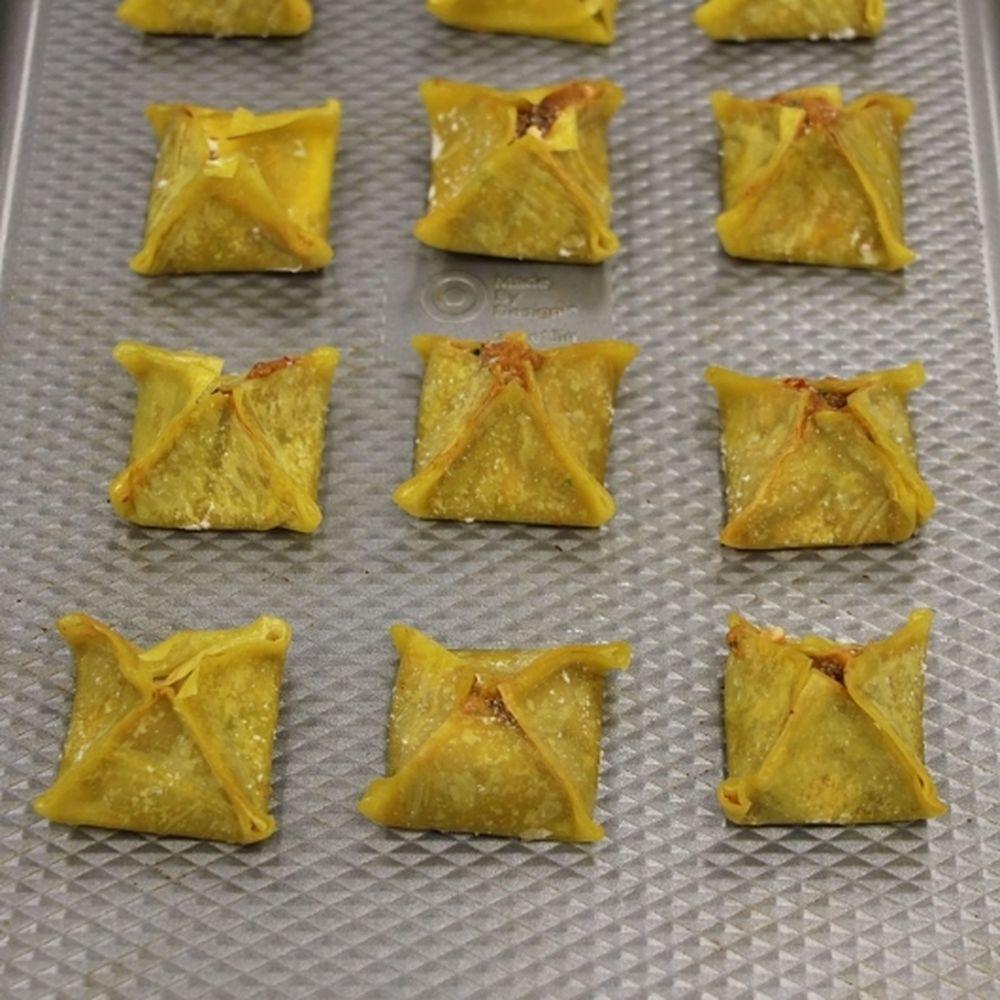 Product gallery 523482209