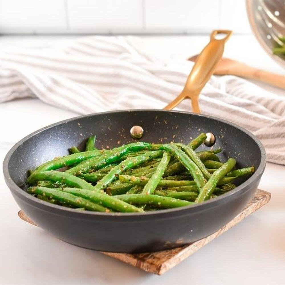 Product gallery 468311595