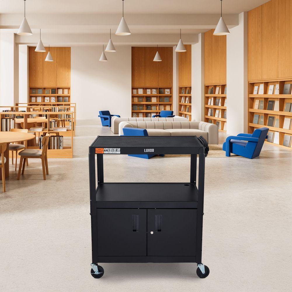 Product gallery 765941568