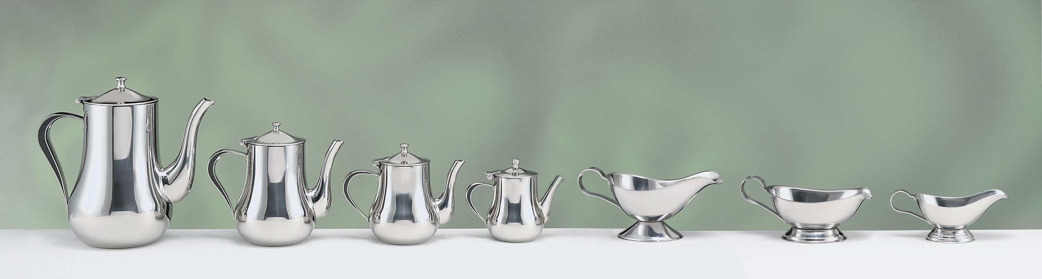 World Tableware Belle Collection Coffee Server, 70 Ounce