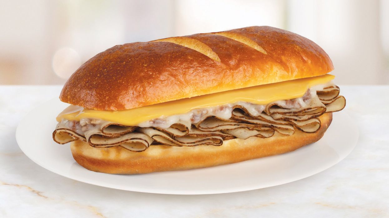 Raybern's Chicken Bacon Ranch On Pretzel Roll -- 8 Per Case