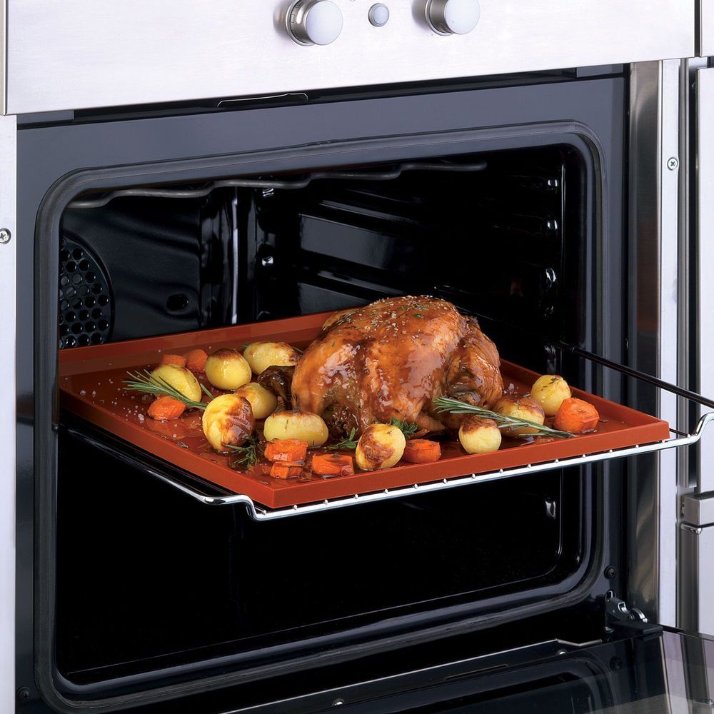 Silikomart Tapis Roulade 02 Silicone Mat, 21 3/4 Inch Length 14 1/8 Inch Width X 0.3 Inch Height