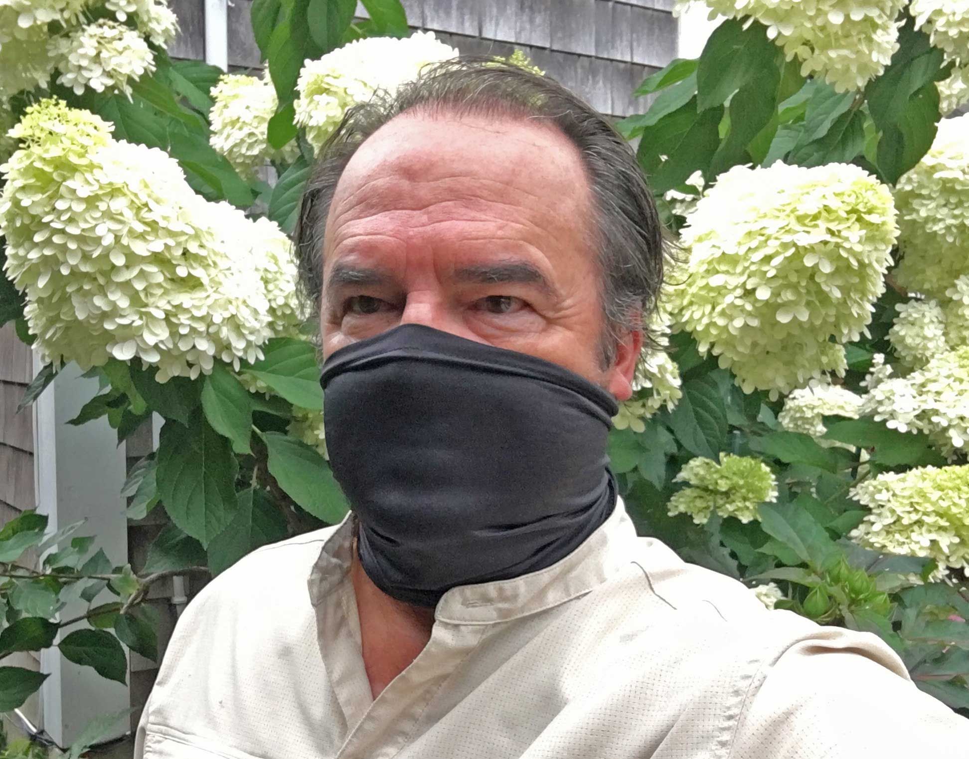 Safe + Face Large Black Neck Face Safe Gaiter, 9 X 9 X 15 Inch