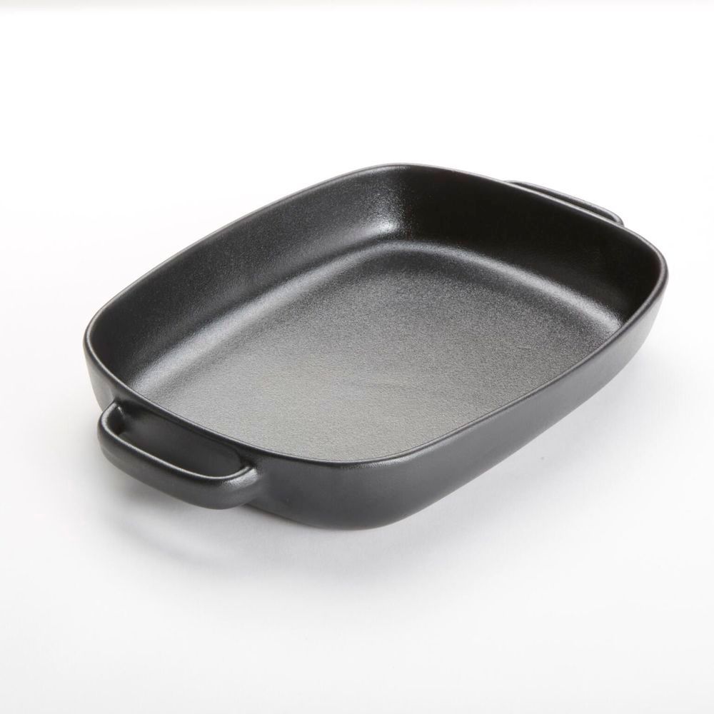 American Metalcraft Black Porcelain Matte Finish 64 Ounce Casserole With Handles, 13-1/2 X 10 X 2 Inch