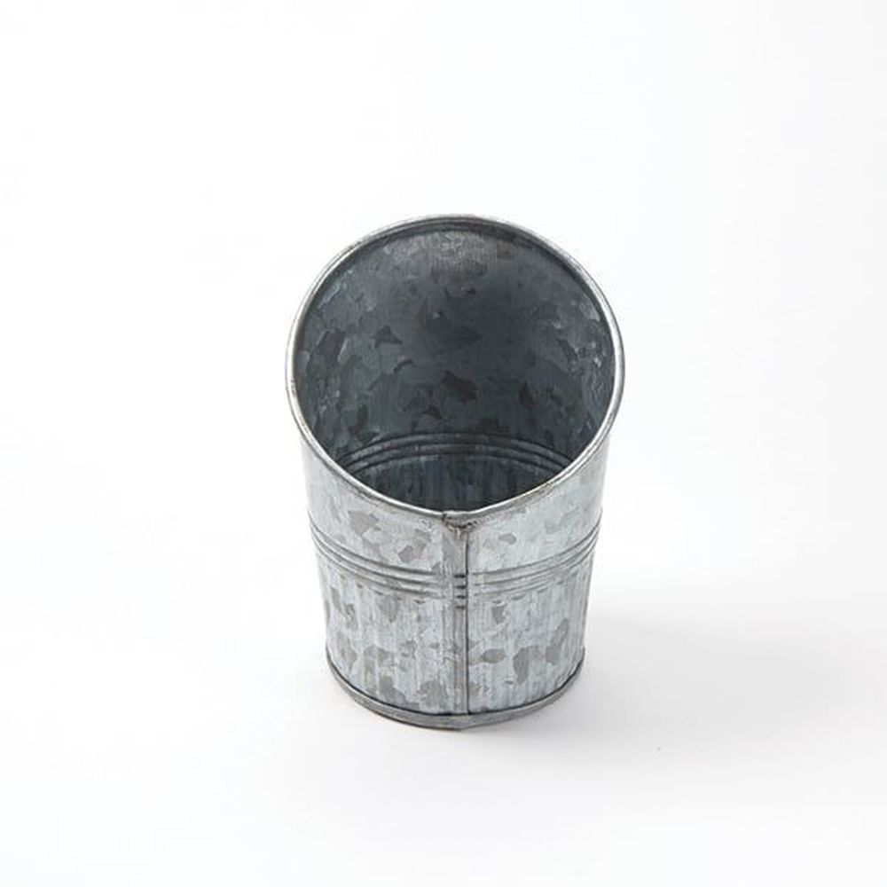 American Metalcraft Silver Galvanized Steel 10 Ounce Angled Fry Cup, 3-1/2 Inch Dia. X 4-1/2 Inch Height