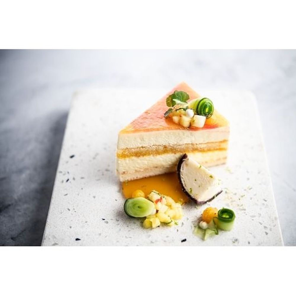 Patisserie Du Chef Passion Fruit Strip Cake, 6 Count