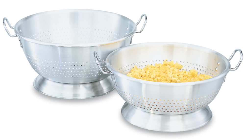 Vollraths Heavy-gauge 11 Quart Aluminum Colander, 10 Gallon