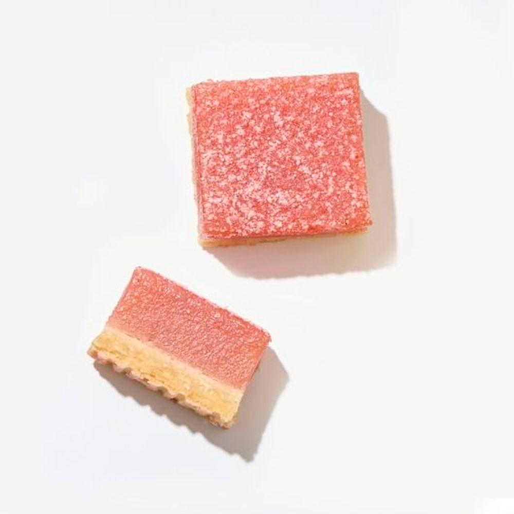 Product gallery 528513376