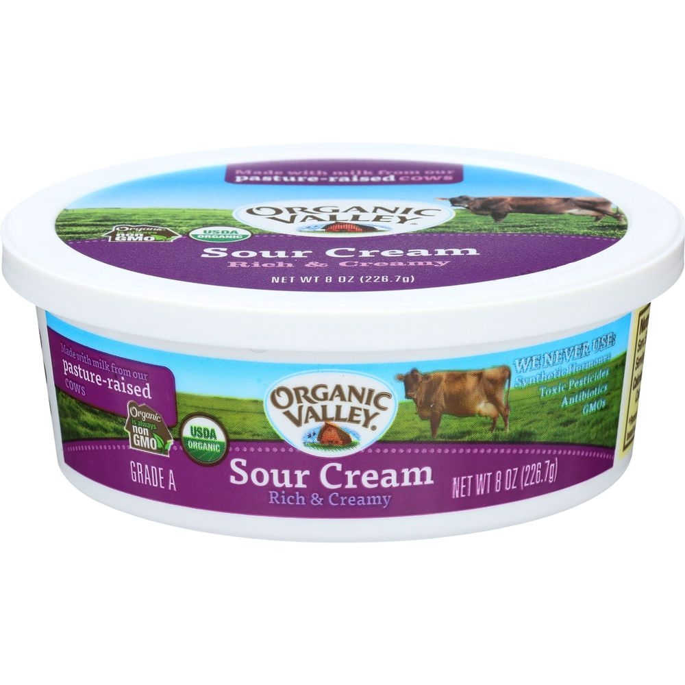 Organic Valley Organic Rich and Creamy Sour Cream, 8 Ounce -- 12 per case