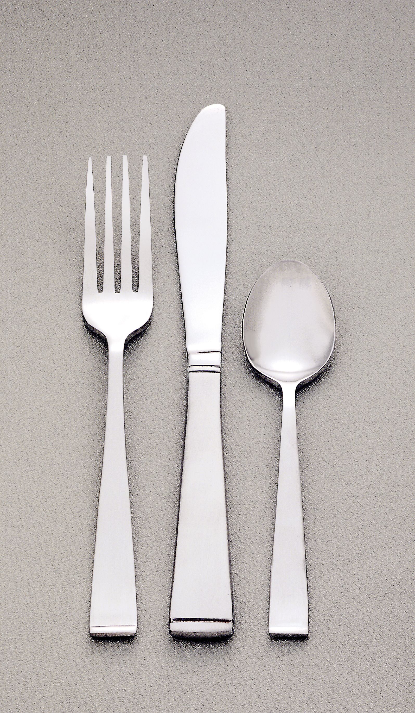 World Tableware World 18/0 Collection New Charm Bouillon Spoon -- 36 Per Case