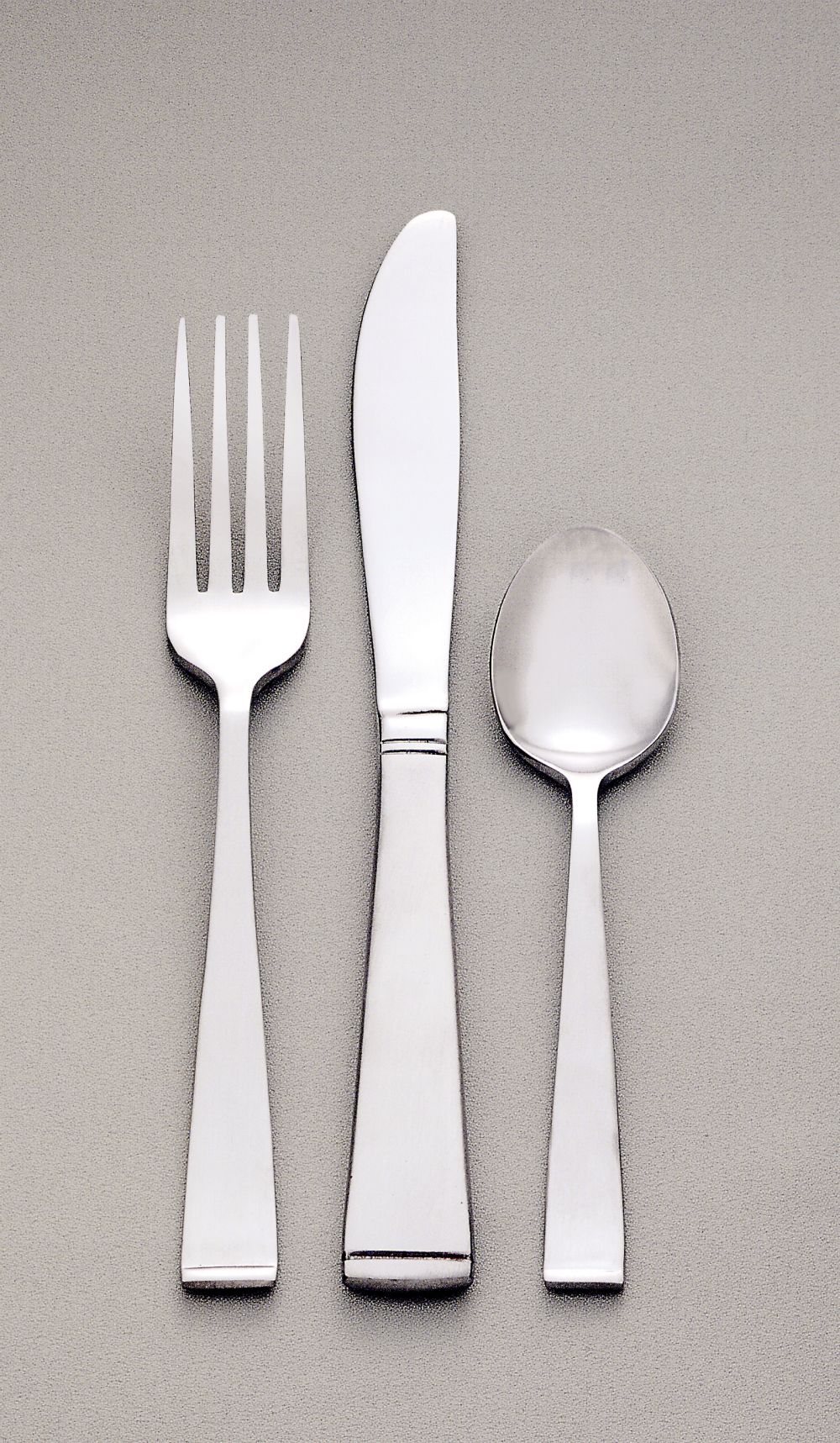 World Tableware World 18/0 Collection New Charm Cocktail Fork -- 36 Per Case