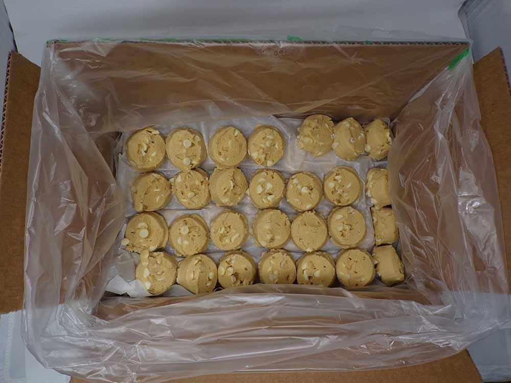 Product gallery 683789402