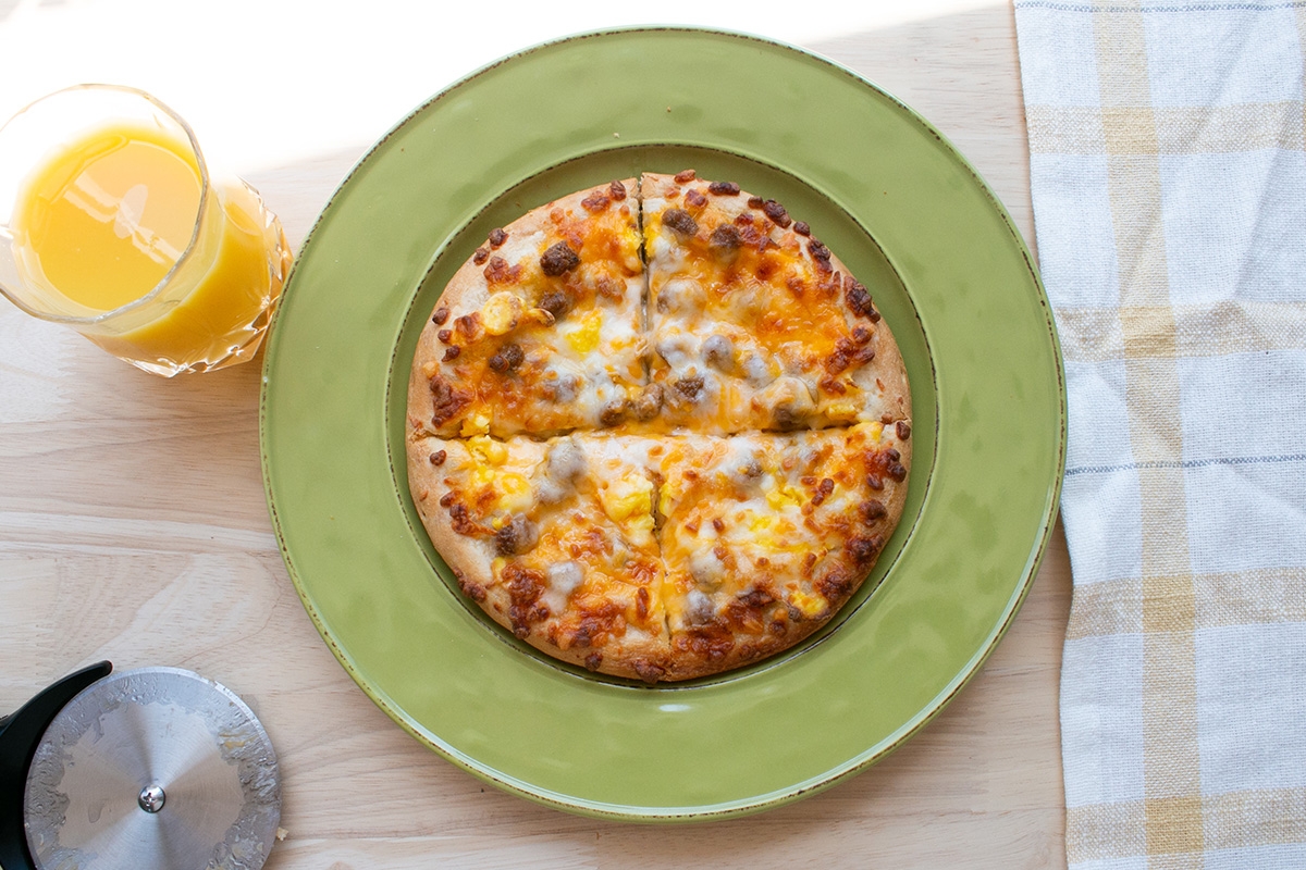 KITCH 24/7 Individually Wrapped Personal Breakfast Pizza, 7 inch -- 20 per case