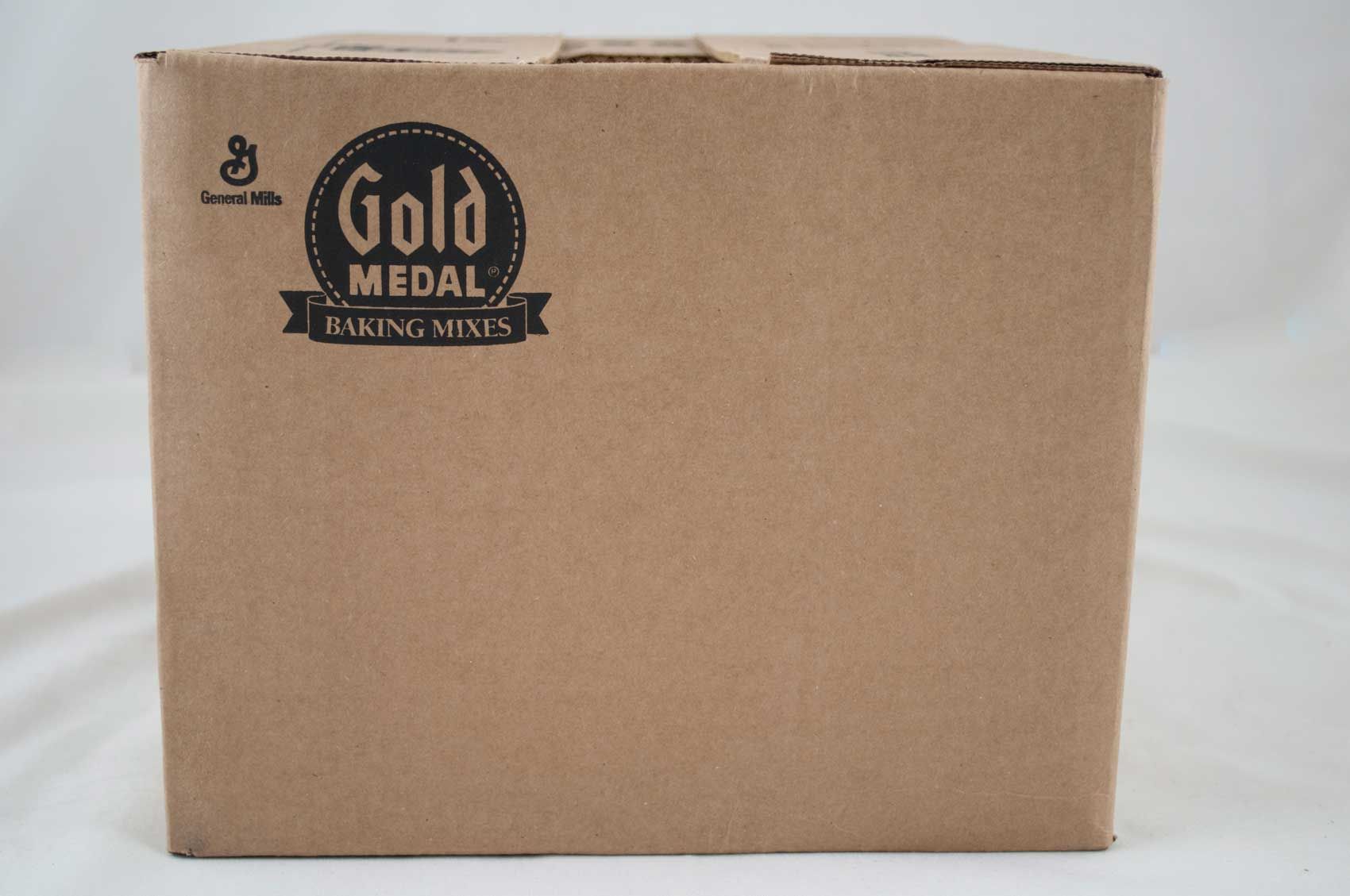 Gold Medal Supermoist Yellow Cake Mix, 4.5 Pound -- 6 Per Case