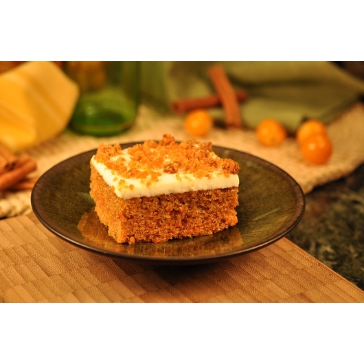 Love and Quiches Carrot Cake Slices with Cream Cheese Icing, 10.5 Pound