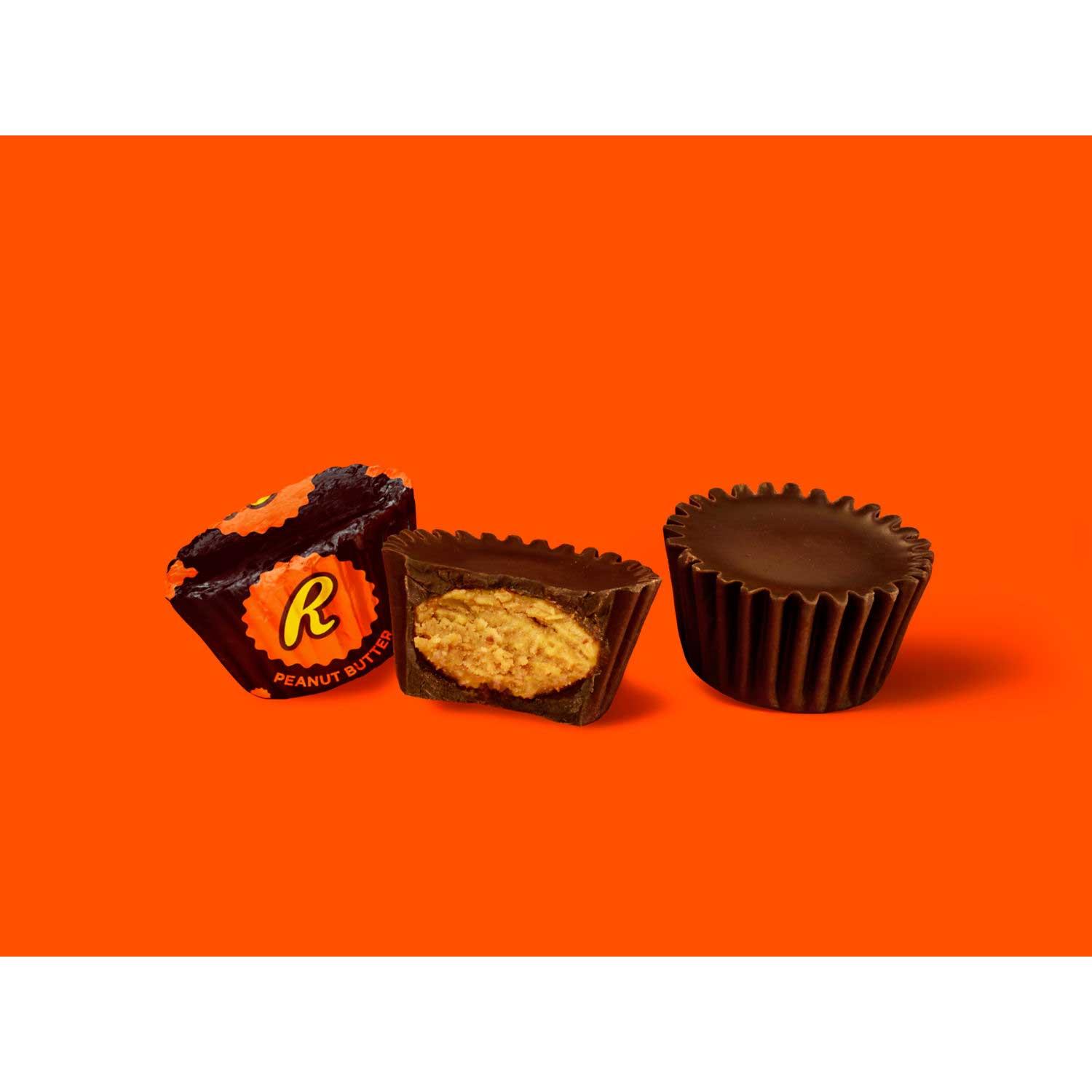 Product gallery 128965715