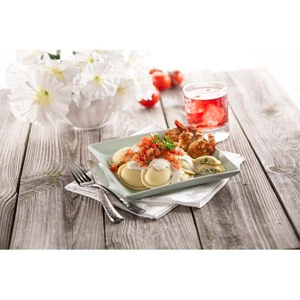 Product gallery 218935037