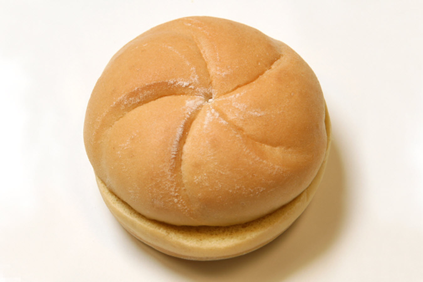 Rotellas Yellow Egg Kaiser Hamburger Bun, 4 inch -- 48 per case.